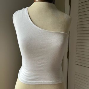 Brandy Melville Off the shoulder top